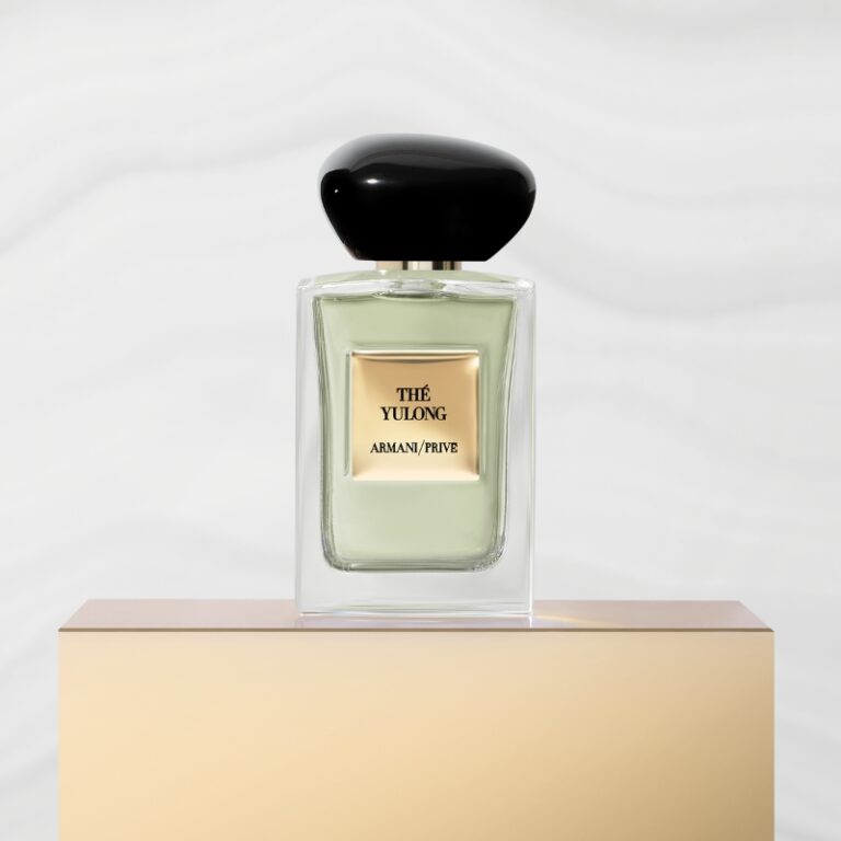 The House of Oud Thé Yulong bottle