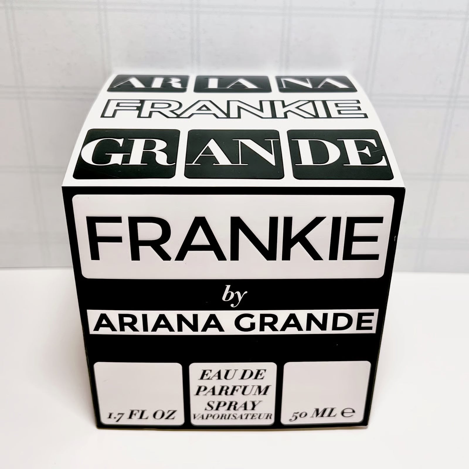 Ariana Grande Frankie bottle
